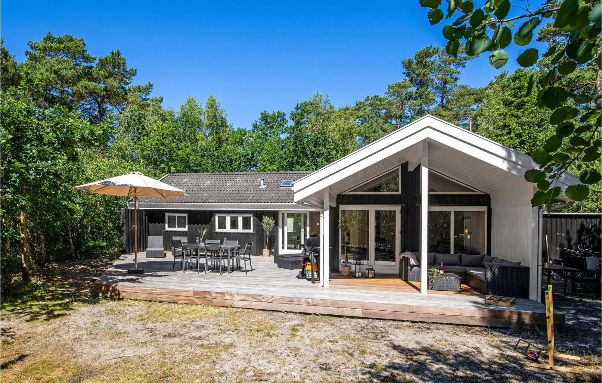 Awesome Home In Nexo With Sauna Snogebæk 외부 사진